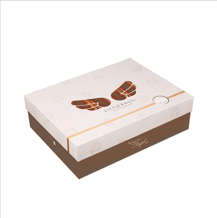 CMYK 4 Color Printing Custom Clothing Boxes Biodegradable Paper Material