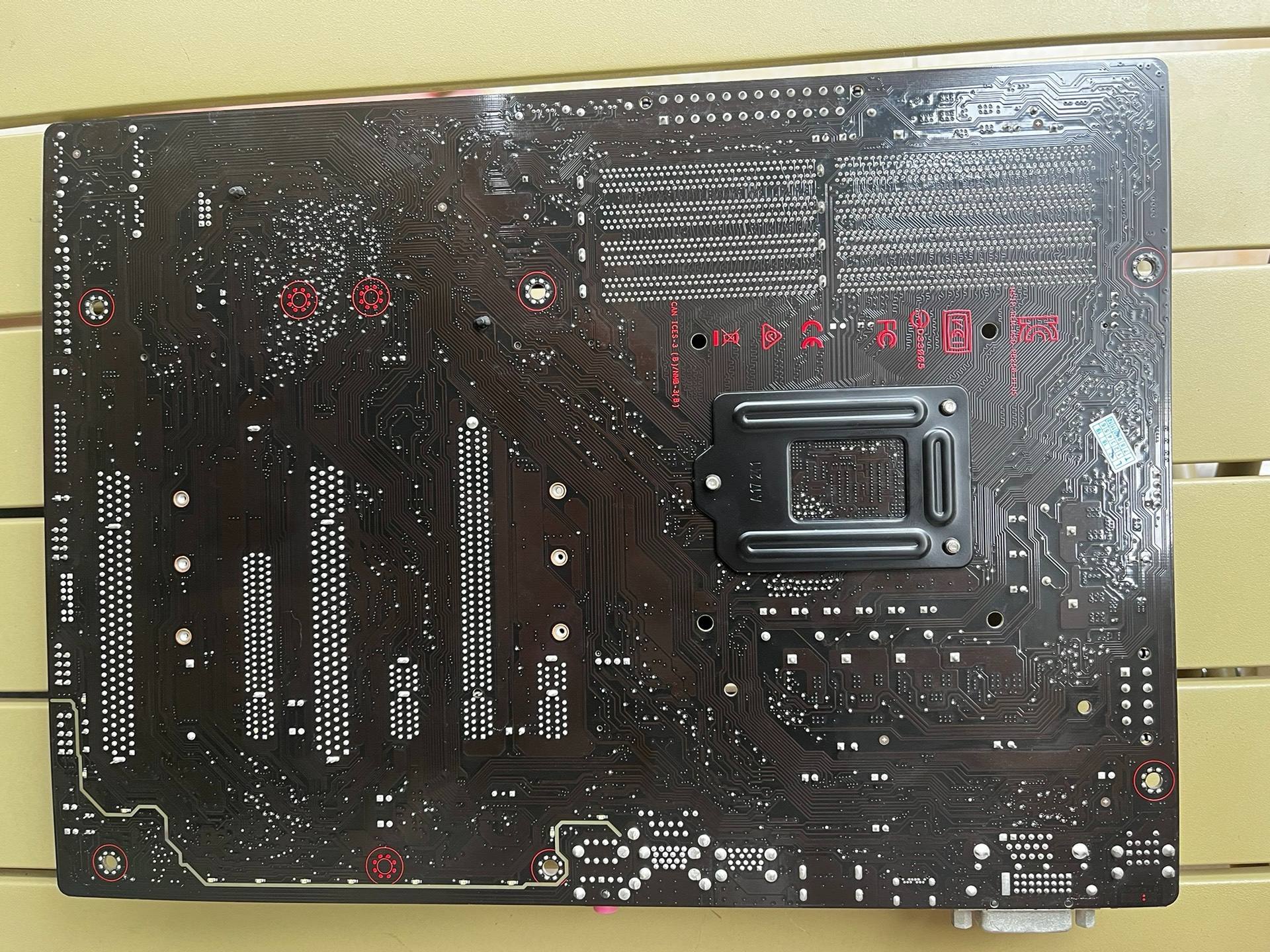 Customized Cheap Price 6th 7th Core i7 i5 i3 LGA1151 four DDR4 SSD M.2 B250 Chipset Desktop Gaming Motherboard for PC Computer