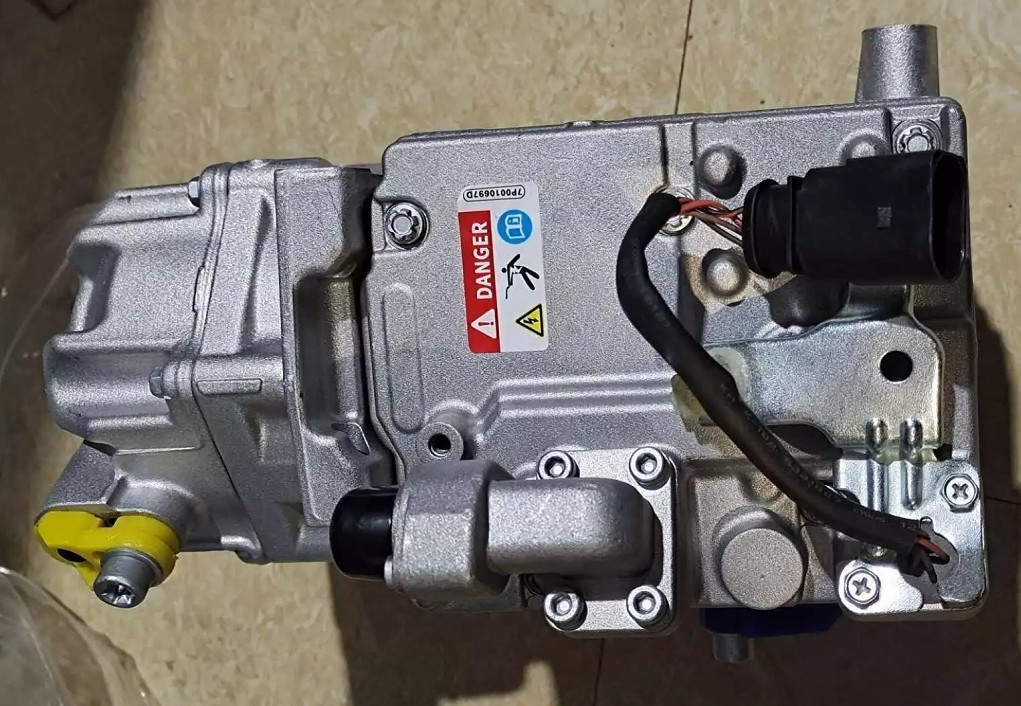 Audi Q7 2013 A6 / A8 Hybrid Electric AC Compressor OEM 5-042200-27 5-042200-215