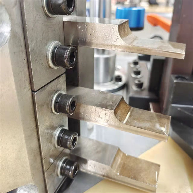 140mm Crimping Machine For Aluminium Window Crimping Machine