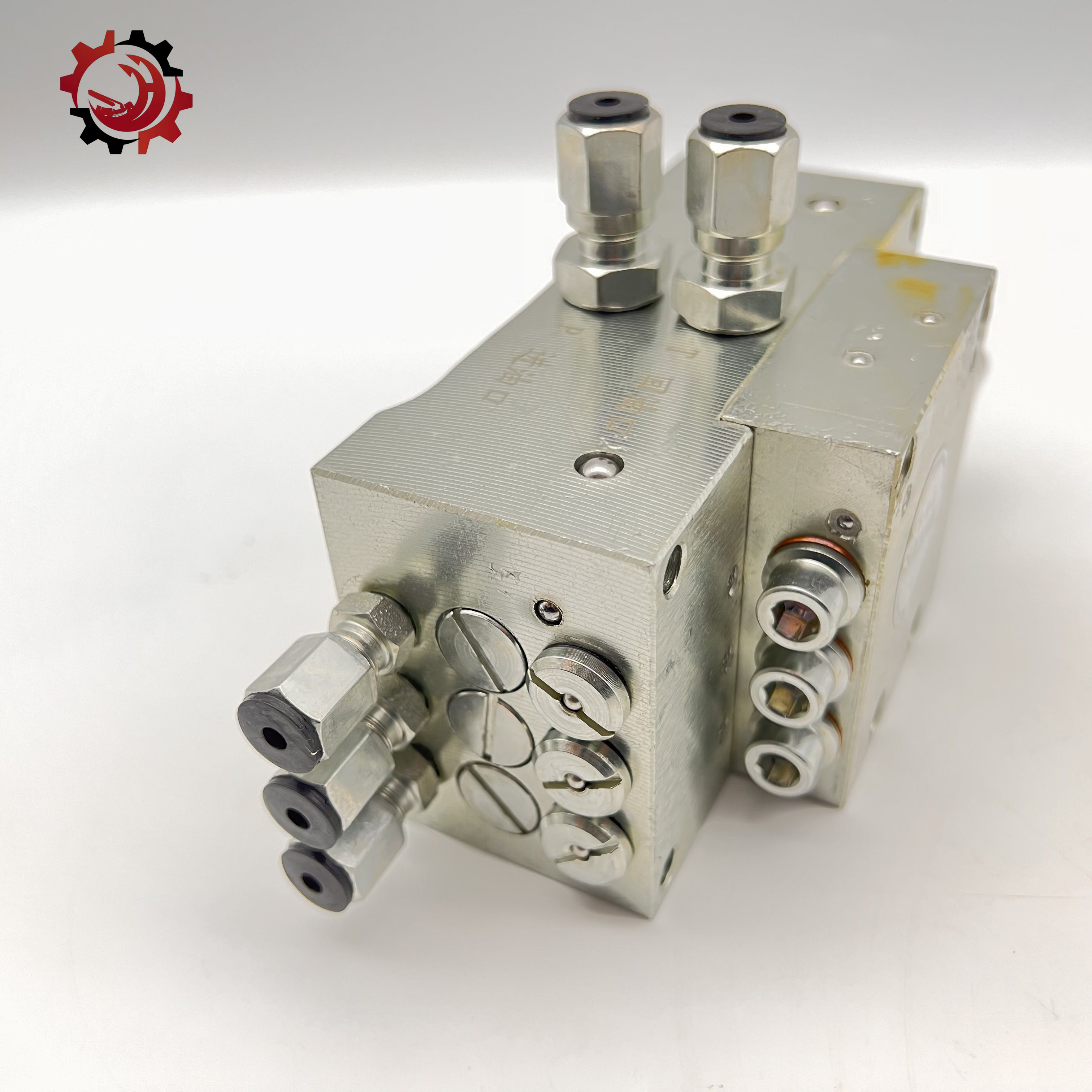 6JPQC/C Plug in Distributor Grease Distribution Valve Engineering Machinery Equipment Accessories