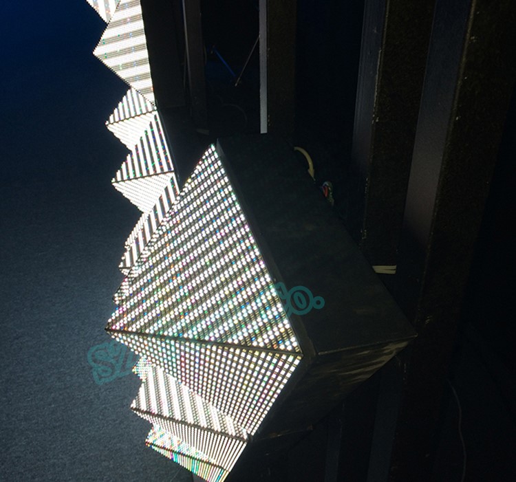 New product 3d led triangular dj screen for nightclub stage pub