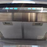 Ducted SS Chimney Curved Glass Cooker Hood For Kitchen