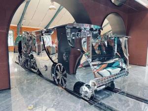 Quality Large-Scale Installations Made From Stainless Steel , Metal Artworks wholesale
