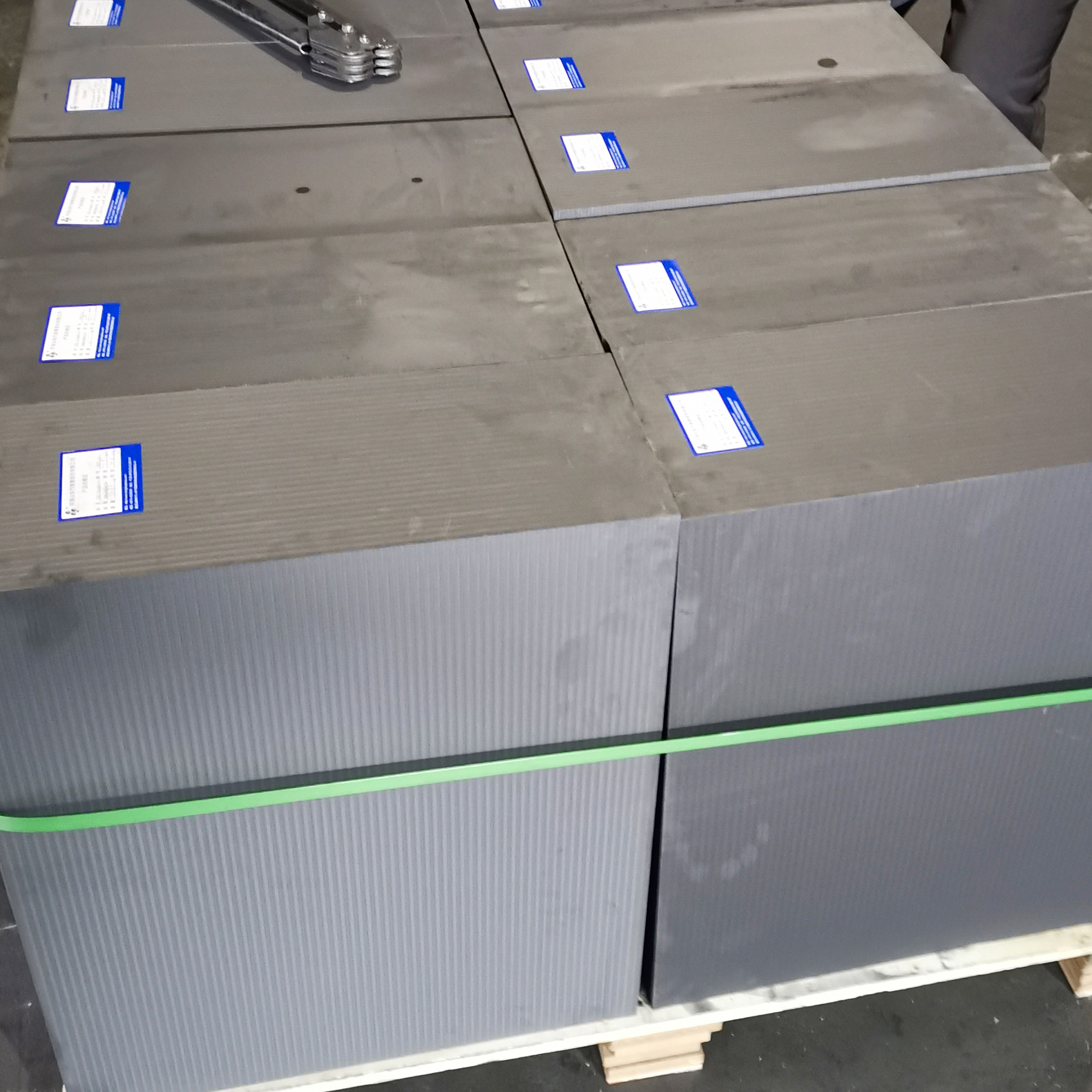 High Hardness High Density EDM Isostatic Graphite Block