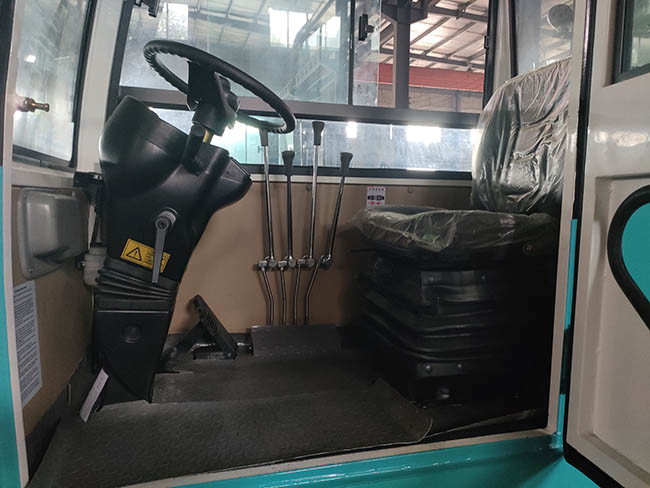 4.0Ton Lead Acid Battery Sideloader Forklift warehouse use