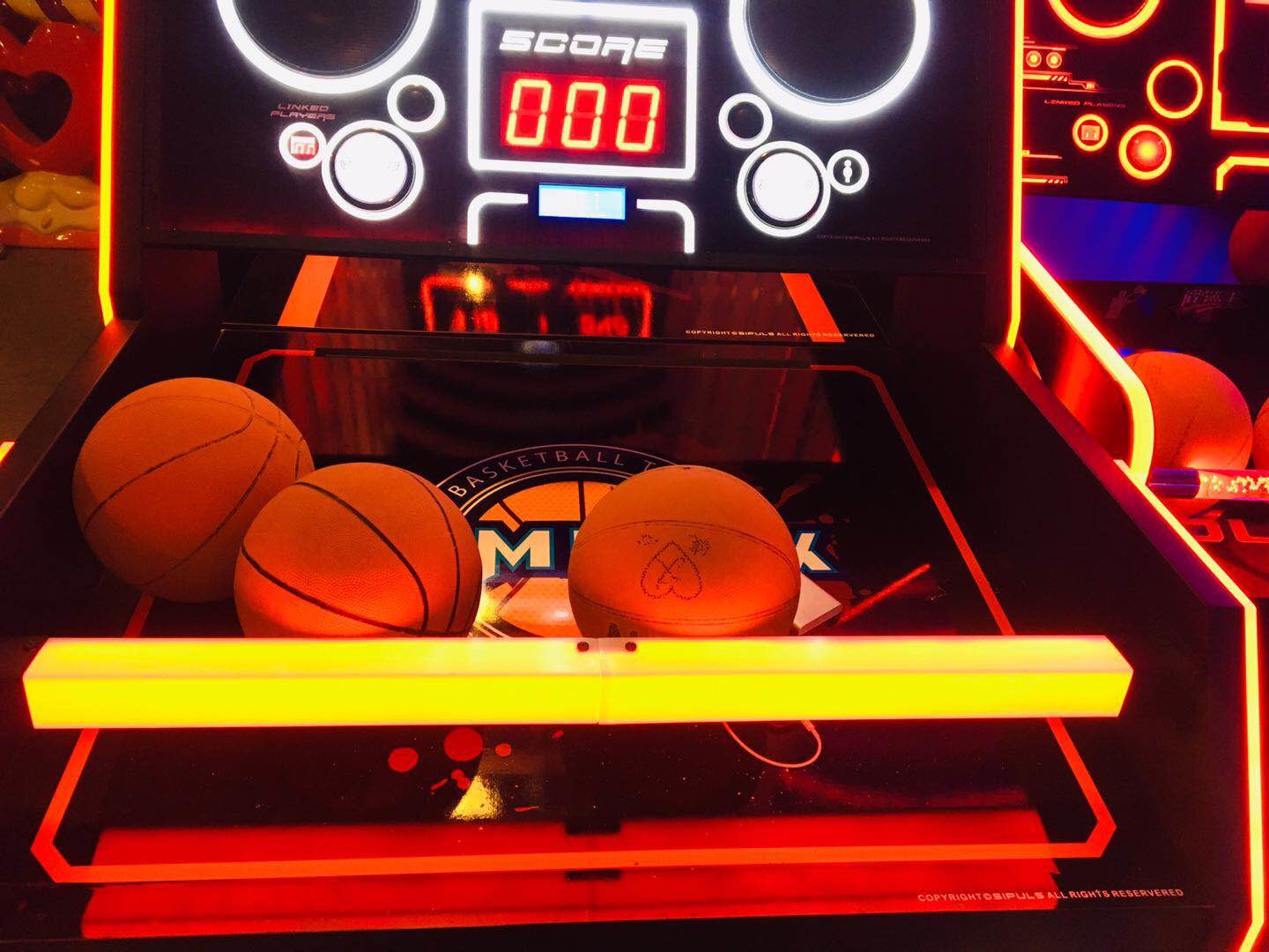 Slam Dunk King Basketball Ball Return Machine , Metal Basketball Arcade Game Machine