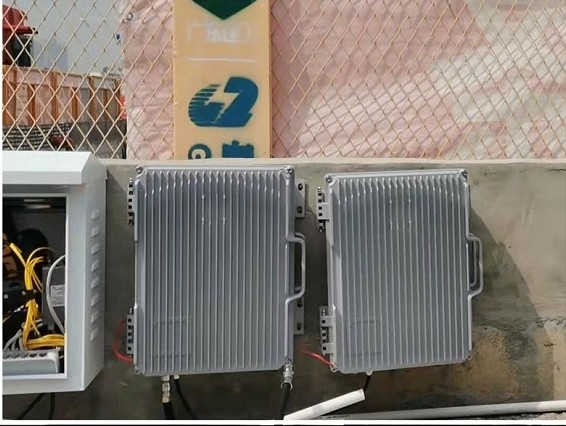 Vehicle Waterproof Signal Booster Drone Jammer with Cast Aluminum Chassis and 220V Operating Voltage