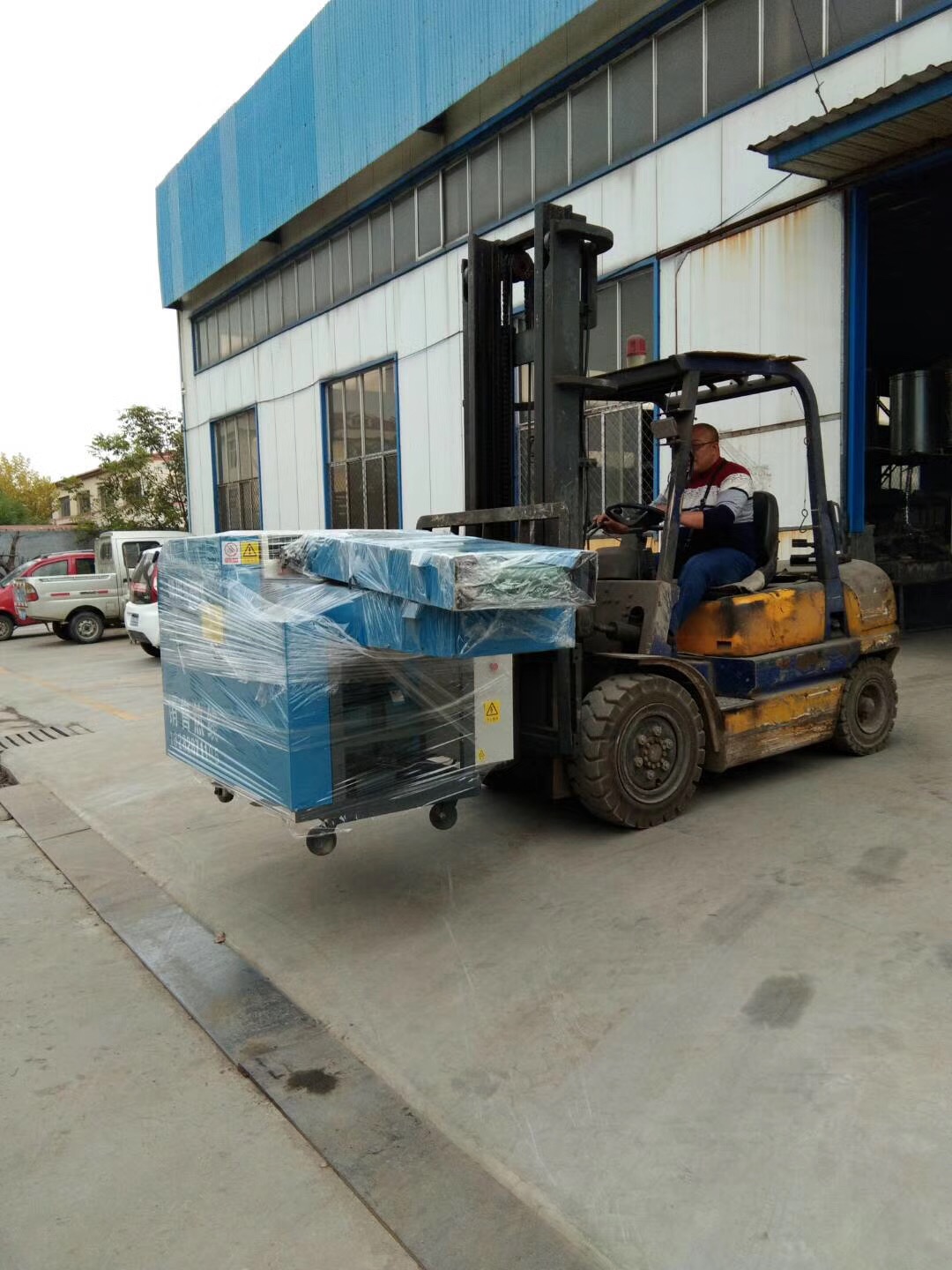 PU Foam Crushing Industrial Waste Shredder Machine 100 - 200kg / H Output