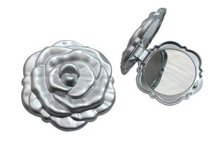 Quality Plastic rose shape silver cosmetic mirror logo is customize wholesale