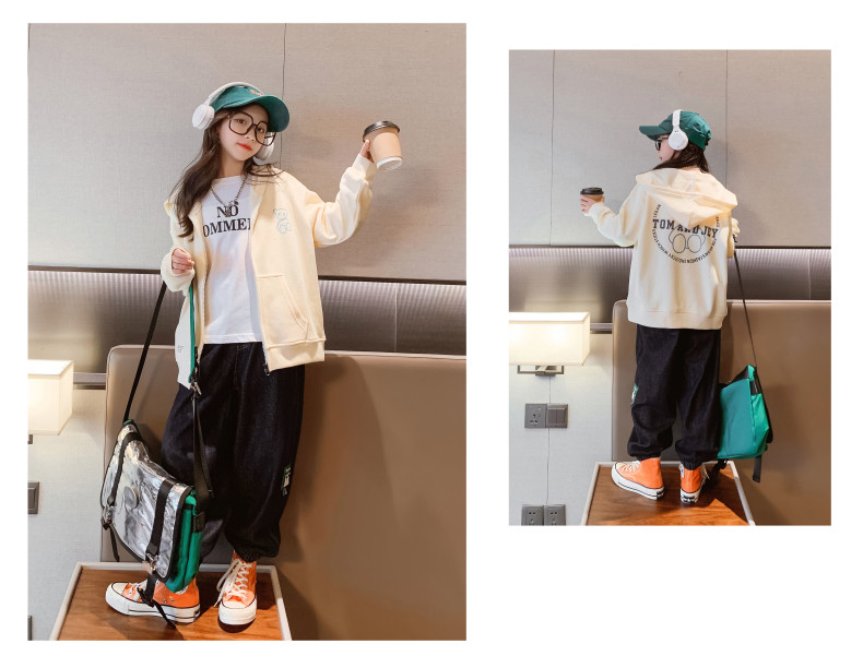 Apricot Black Knitted Cardigan Jacket Bear Print Childrens Zip Up Sweatshirts