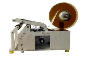 Quality Beverage Semi - Automatic Round Bottle Labeling Machine Pneumatic Driven Type wholesale
