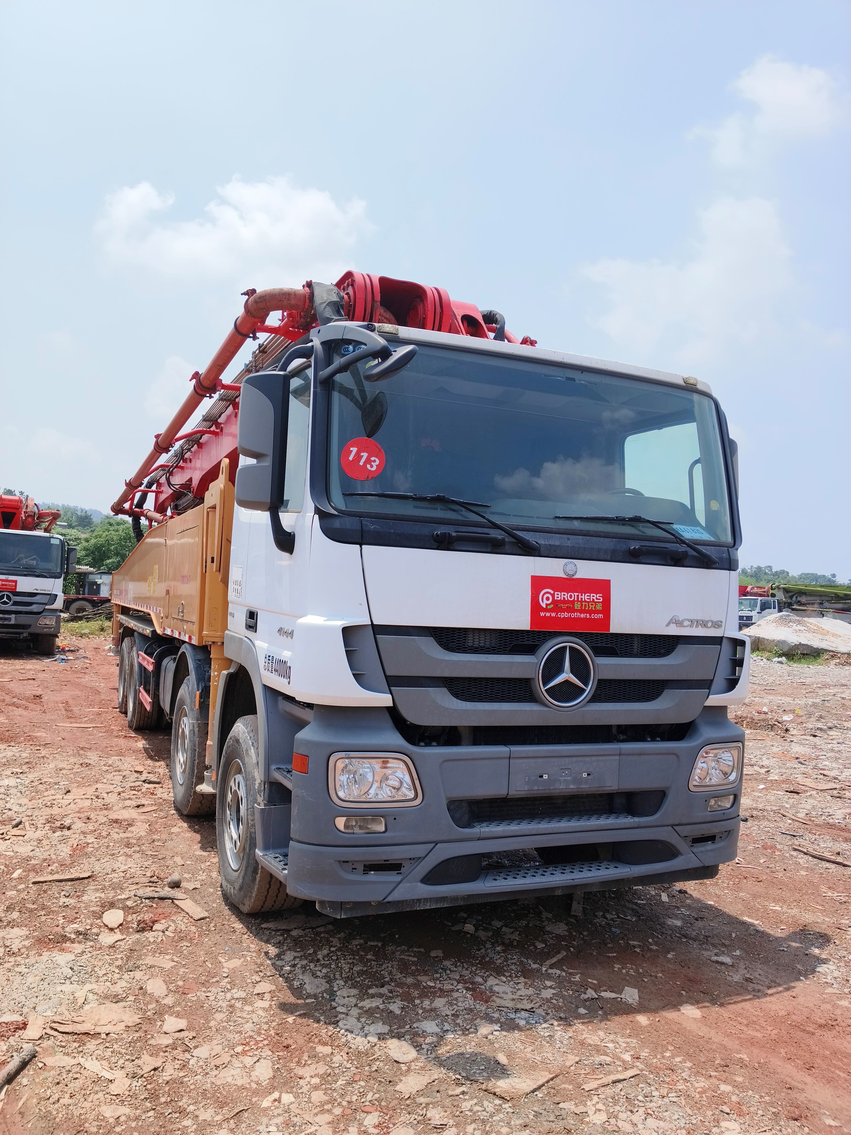 2019 SANY 56m Used Concrete Pump on Mercedes Benz in Stock with New Condition Good Price