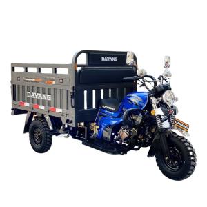 Quality Heat Dissipation 4 Stroke 50 Type Motorcycle Tricycles for Heavy Duty Cargo Transport wholesale