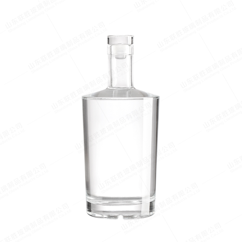OEM/ODM Acceptable 750ml Thick-bottomed Prismatic Glass Bottle for Vodka