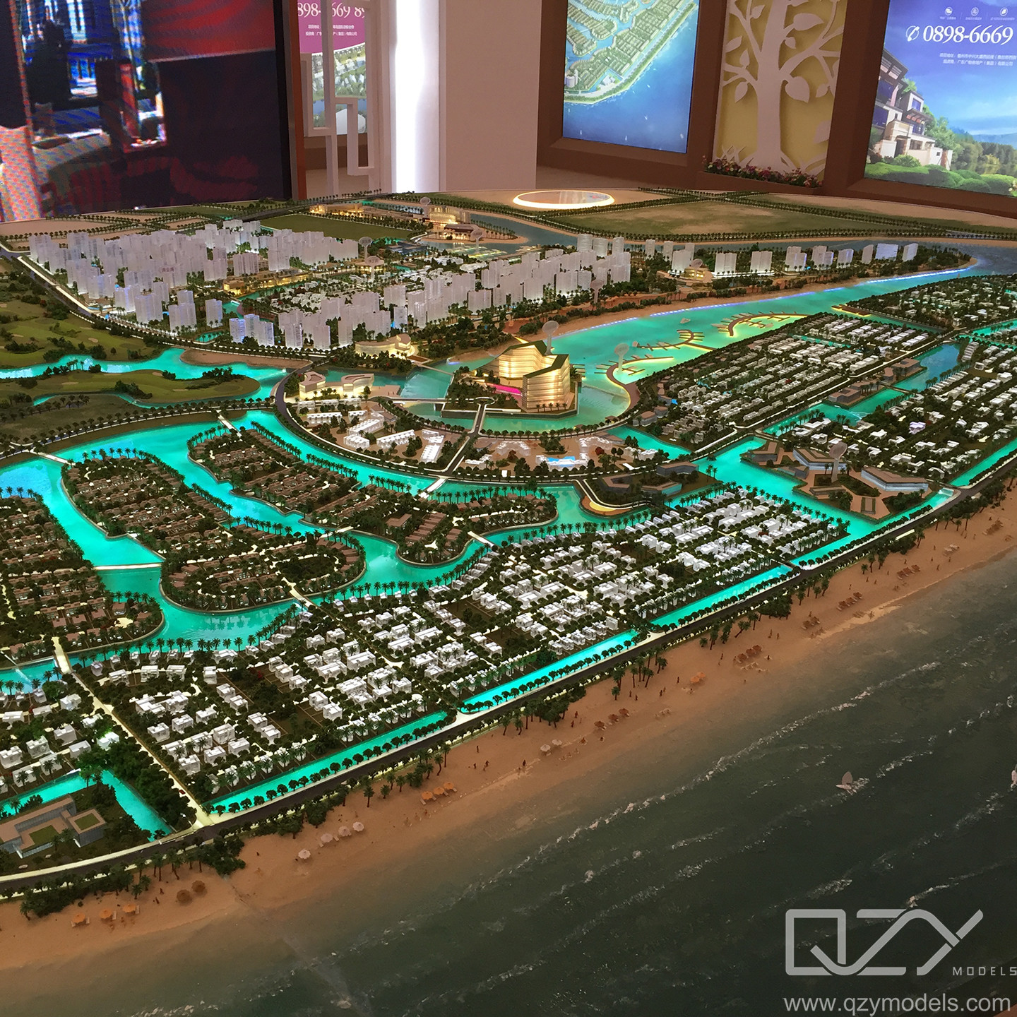 Country Garden 1/750 The Heart of Hainan Model Architectural Maquette