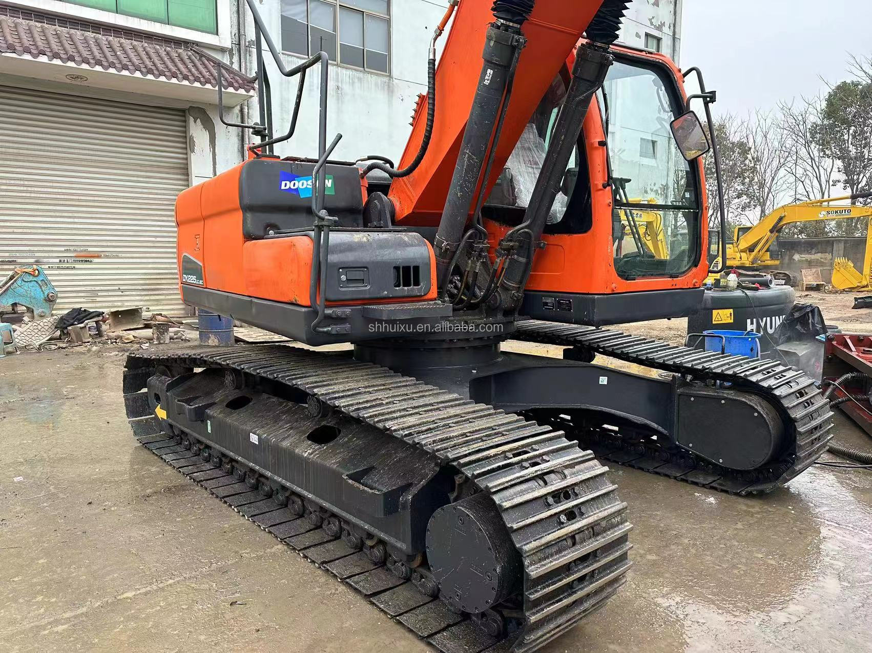 second-hand excavator Doosan DX225LC-9 DX70 DX225 DH55 DX60/wheeled excavators used machinery heavy equipment