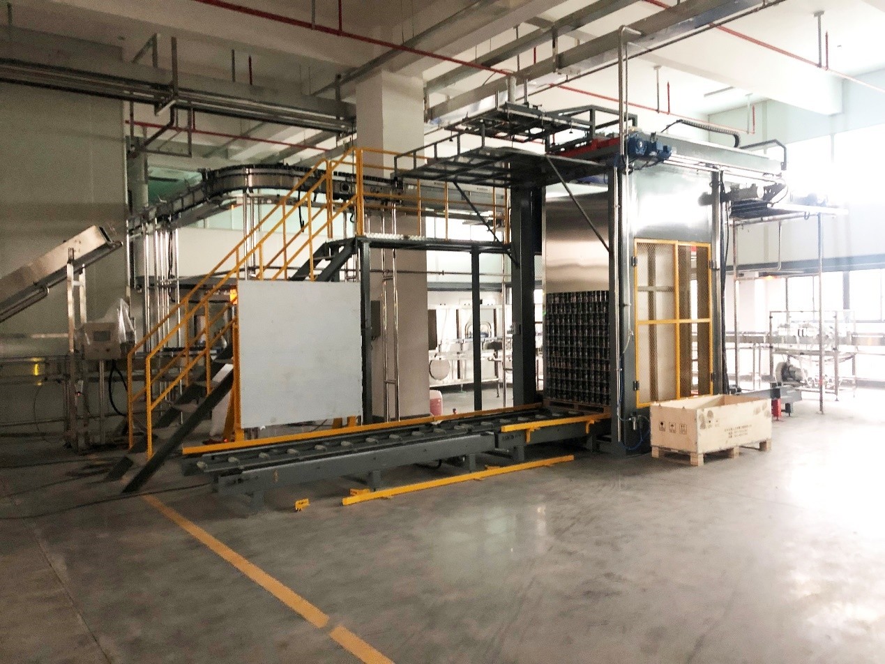 Sealed Window Structure Mass Flow Juice Beer Can Filling Machine