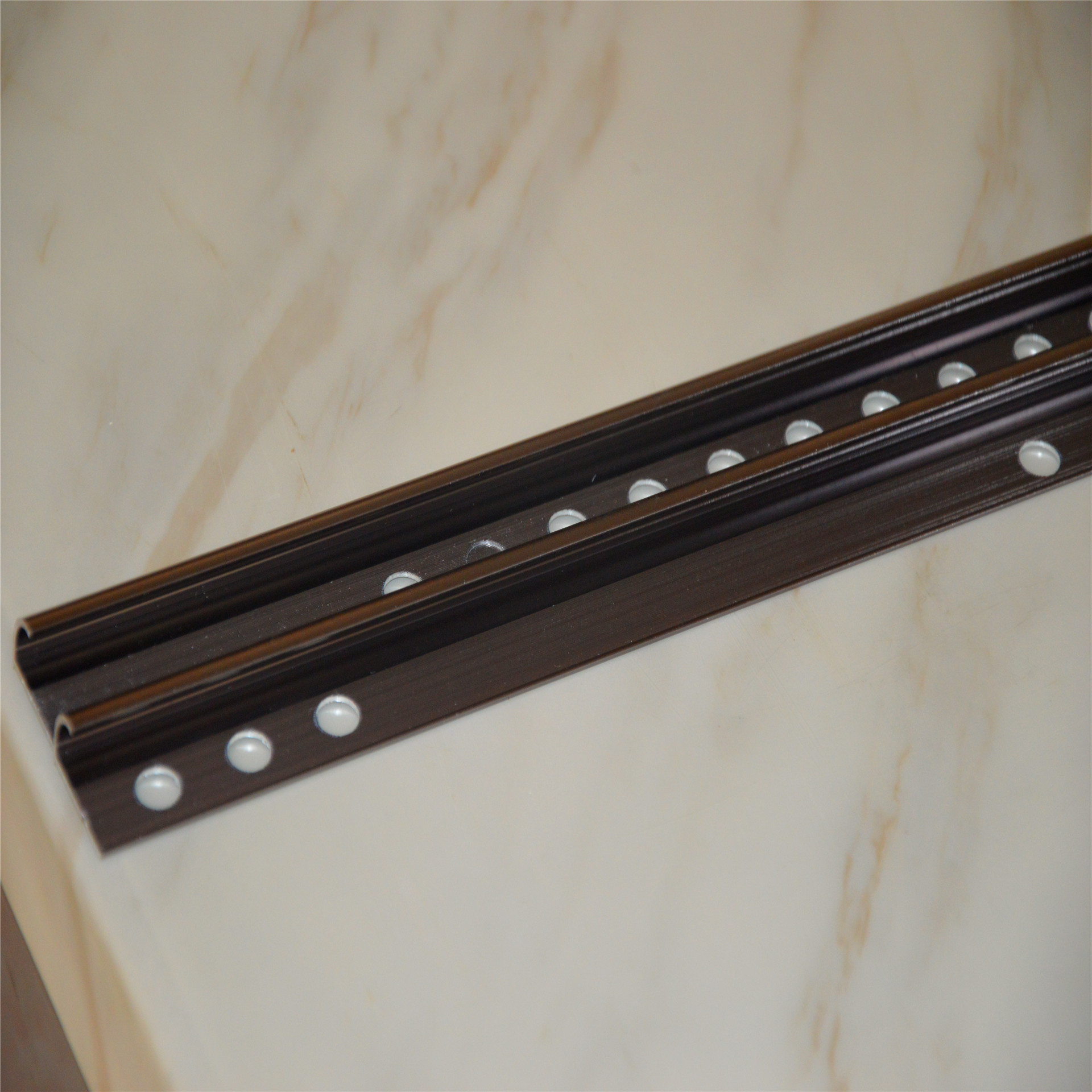 Durable Angle Line Floor Strip Aluminum Wall Corner Edge Floor Transition Accessories