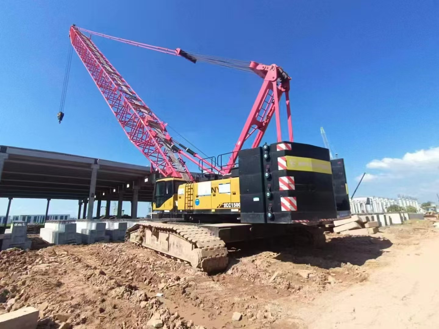 SCC1500A-6 Used 2021 SA NY Crawler Crane 150 Tons Maximum Lifting Capacity for Construction Projects