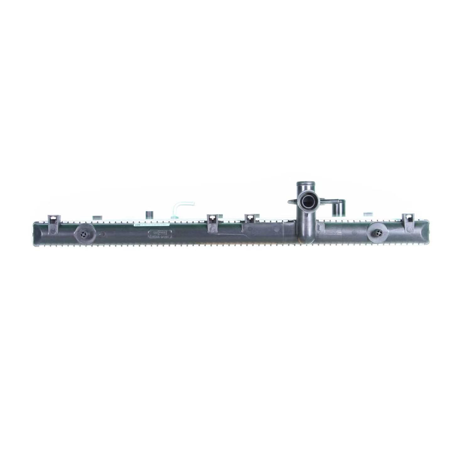 Replace/Repair Purpose SUZUKI Liana 1.6 AT Auto Parts with 1.6 4WD Aluminum Radiator