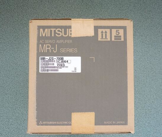 Mitsubishi Servo Driver MR-J2S-700B MR-J2S Series Servo Driver Servo Motor Original adn New