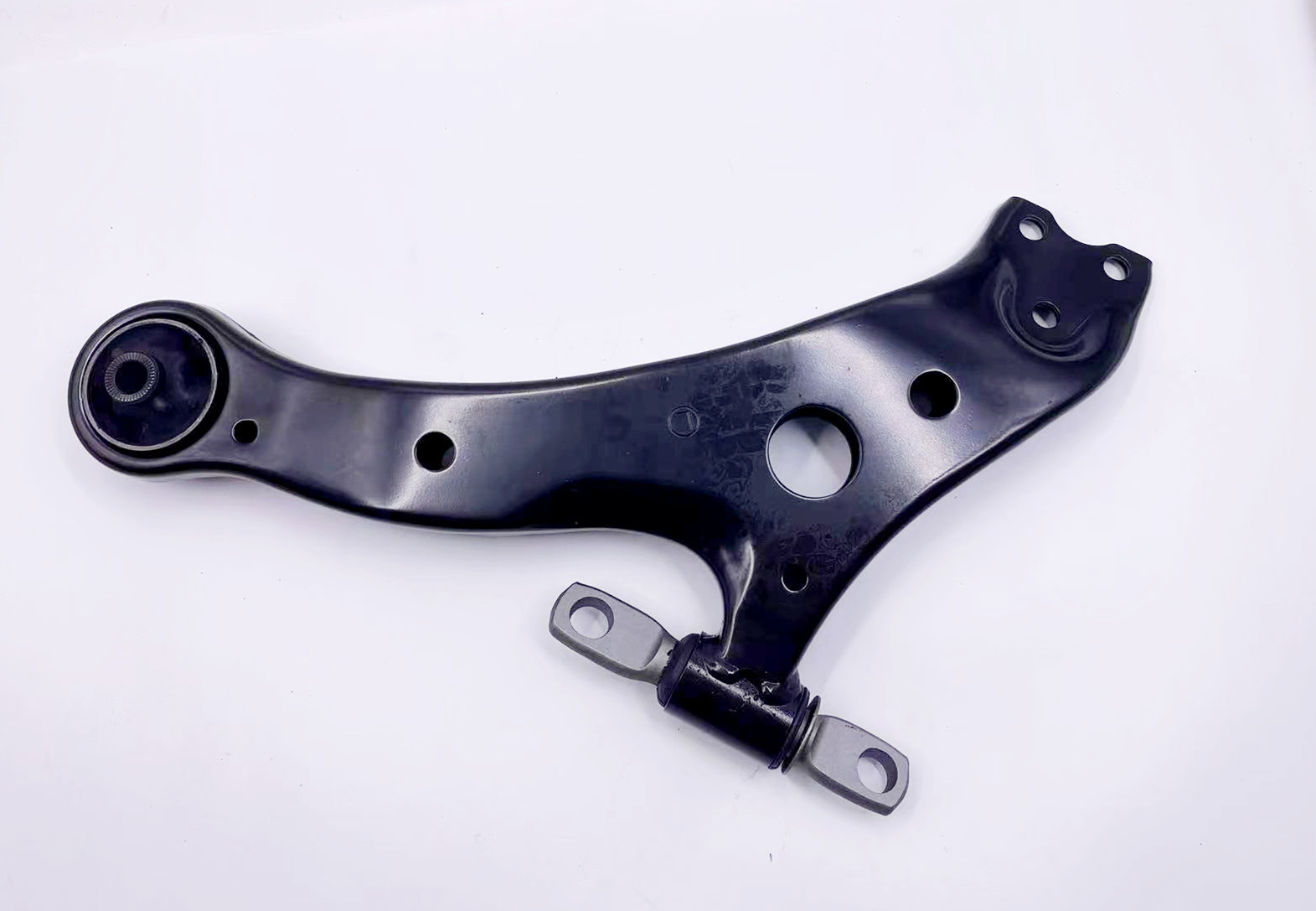 48069-33070Front Lower Control Arm Assembly Left For Toyota CAMRY PREVIA Lexus anti rust shockproof high quality