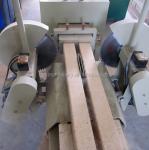 Waste Sawdust Recycling Wood Feet Block Hot Press Machine with 550-700 kg/m3