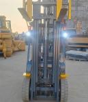 Komatsu FD30 Forklift 3 Ton Diesel Forklift Used Automatic Lifting Machine