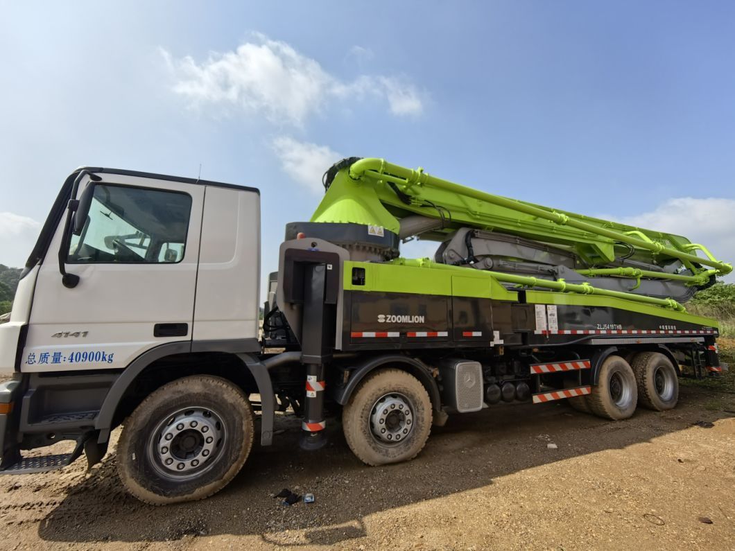 2020 Zoomlion 49m Used Concrete Pump Truck Heavy Equipment Concrete Boom Pump