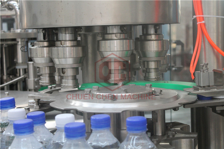 Complete A To Z Rinser Filler Capper Machine For 10000 - 20000BPH Mineral Water