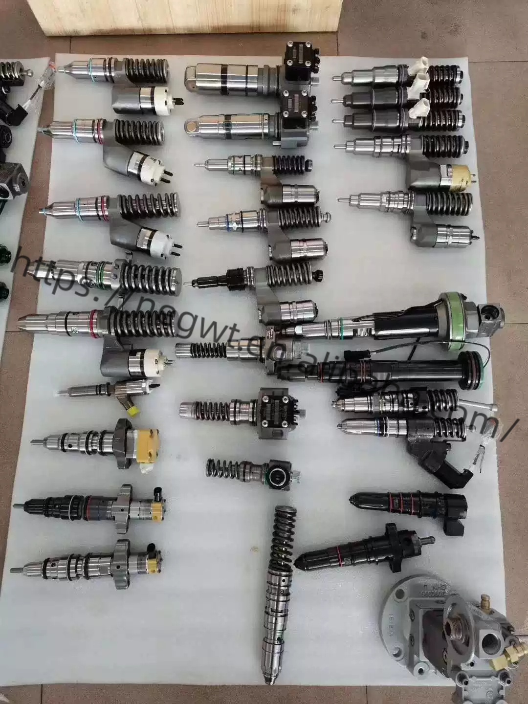 0445120178 Common Rail Fuel Pump 330D 330L Machinery Repair Shops