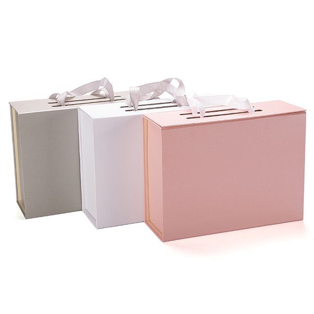 Born Baby Gift Set Box with Handle and Custom Print Foldable Magnetic Flap Closure