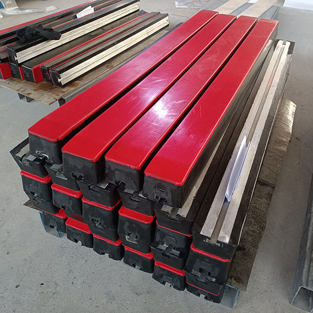 4' Rubber Conveyor Impact Bars Conveyor Abrasive Impact Extension Bar