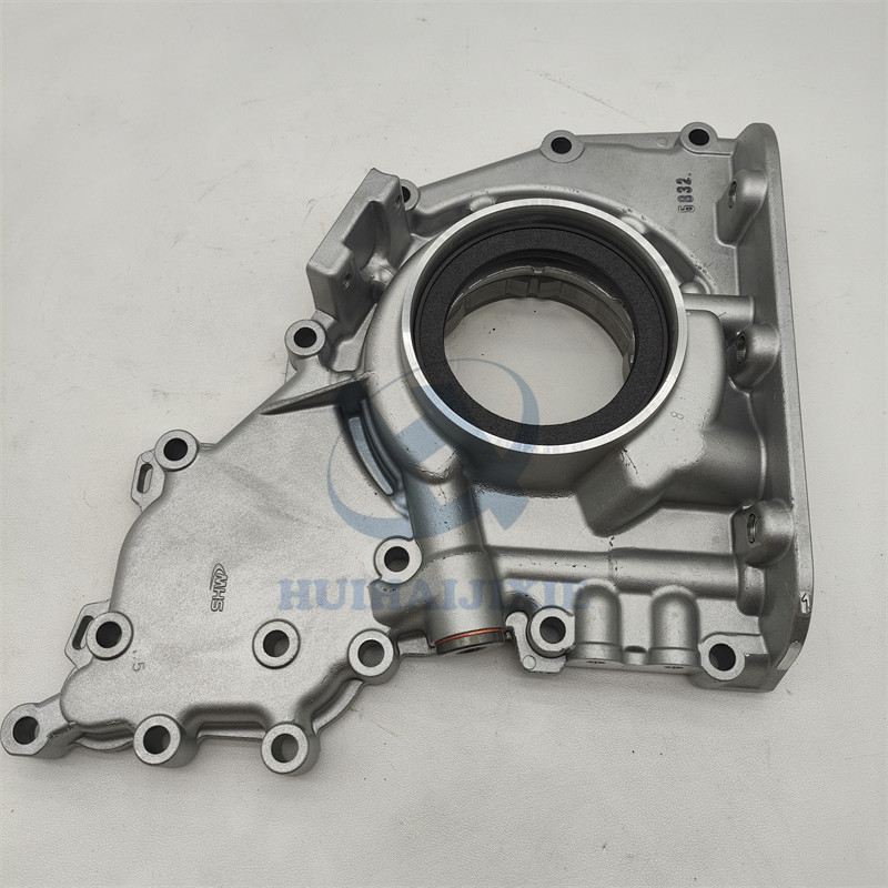 High Quality Engine Oil Pump 21600207 21600195 20524412 for EC240B EC290B Excavator216-00207