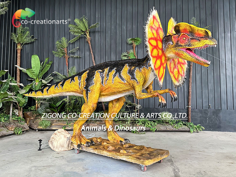 Simulation Dinosaur Water Spray Animatronic Dilophosaurus For Jurassic Them Park Decoration