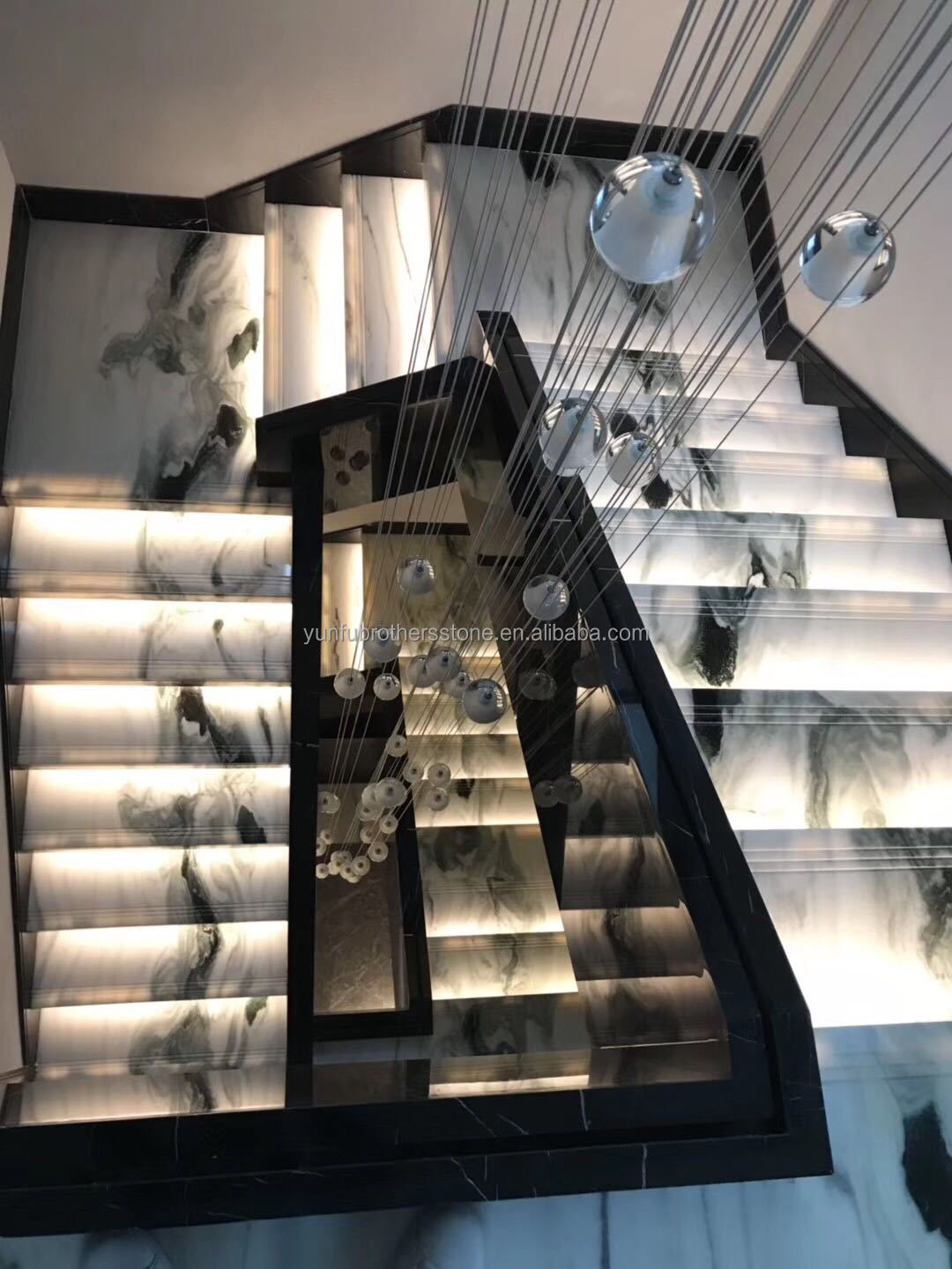 Indoor Natural Marble Spiral Stairs with Polished Cut-to-Size Treads and Modern Style