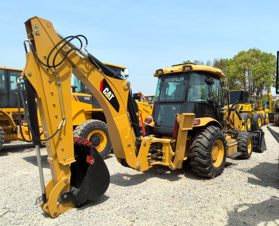 Front Second-Hand Excavator Loader JBC Carter 420