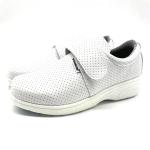 White Nurse Safety Shoes Lightweight Breathable Steel Toe Shoes