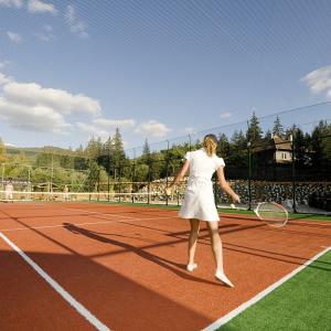 Quality Synthetic Eco Sports Flooring Track Rubber Playground Surfacing Products wholesale