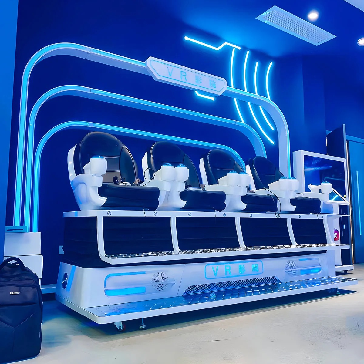 600KG Immersive Movie Theater Elevate Your Movie Experience with Unmatched Picture Shows and Performance