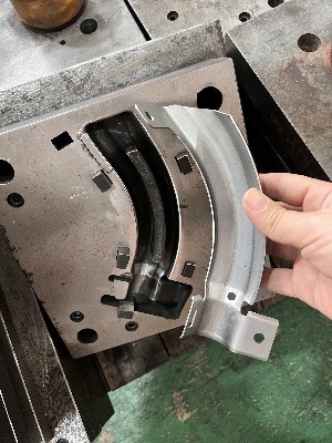 High Quality Automotive Metal Stamping Parts with Precision Punching-Automobile connector