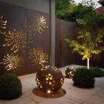 Chrysanthemum Pattern Rusty Metal Garden Ornaments Corten Steel Laser Cut Panels
