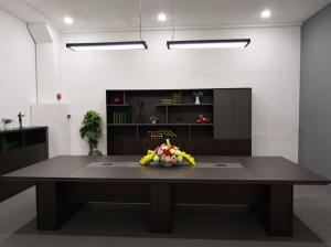 China Wood Material Modern Conference Table , Office Meeting Table OEM / ODM on sale
