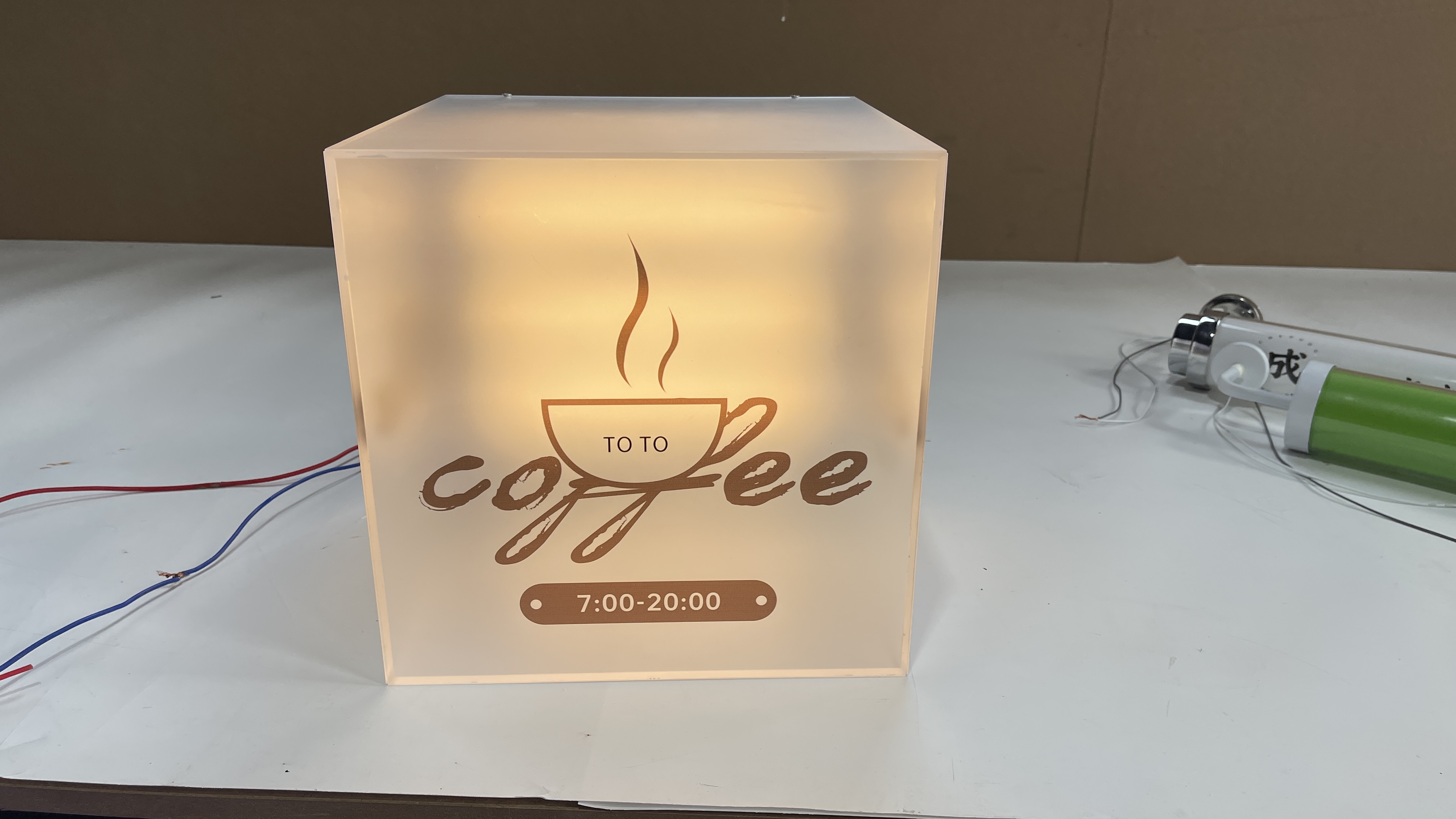 Customized Round Acrylic Vacuum Blisters Led 3D Letters Outdoor Light Box for Outdoor