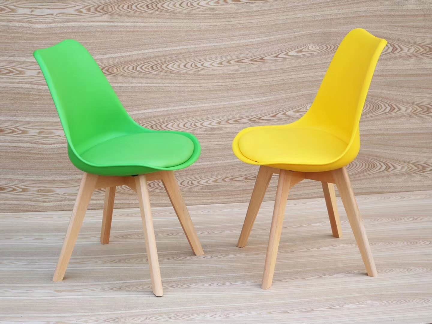 Nordic Simplicity Beech Dining Chairs , Eames Upholstered Shell Chair