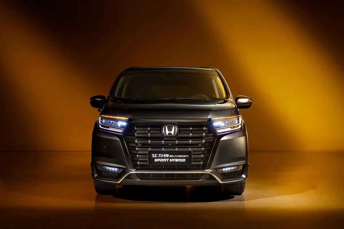 Medium SUV Hon-da ELYSION Luxury Hybrid Electric MPV Car 7 Seats for Your Requirements