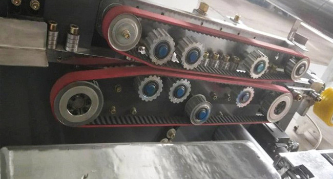 600 Nails/Min Carton Box Stitching Machine 1515×2460mm Double Servo Motor