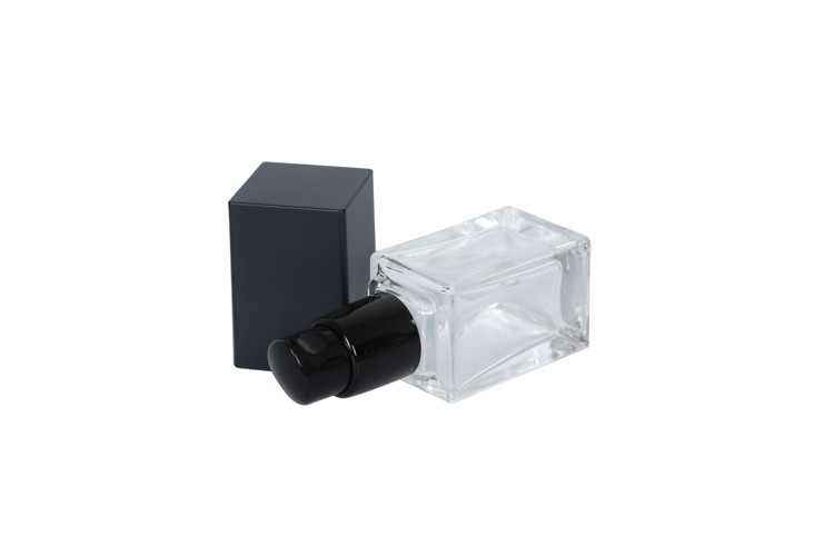 20ml / 30ml Square Shape Glass Foundation Bottle Cosmetic Beauty Packaging UKE04