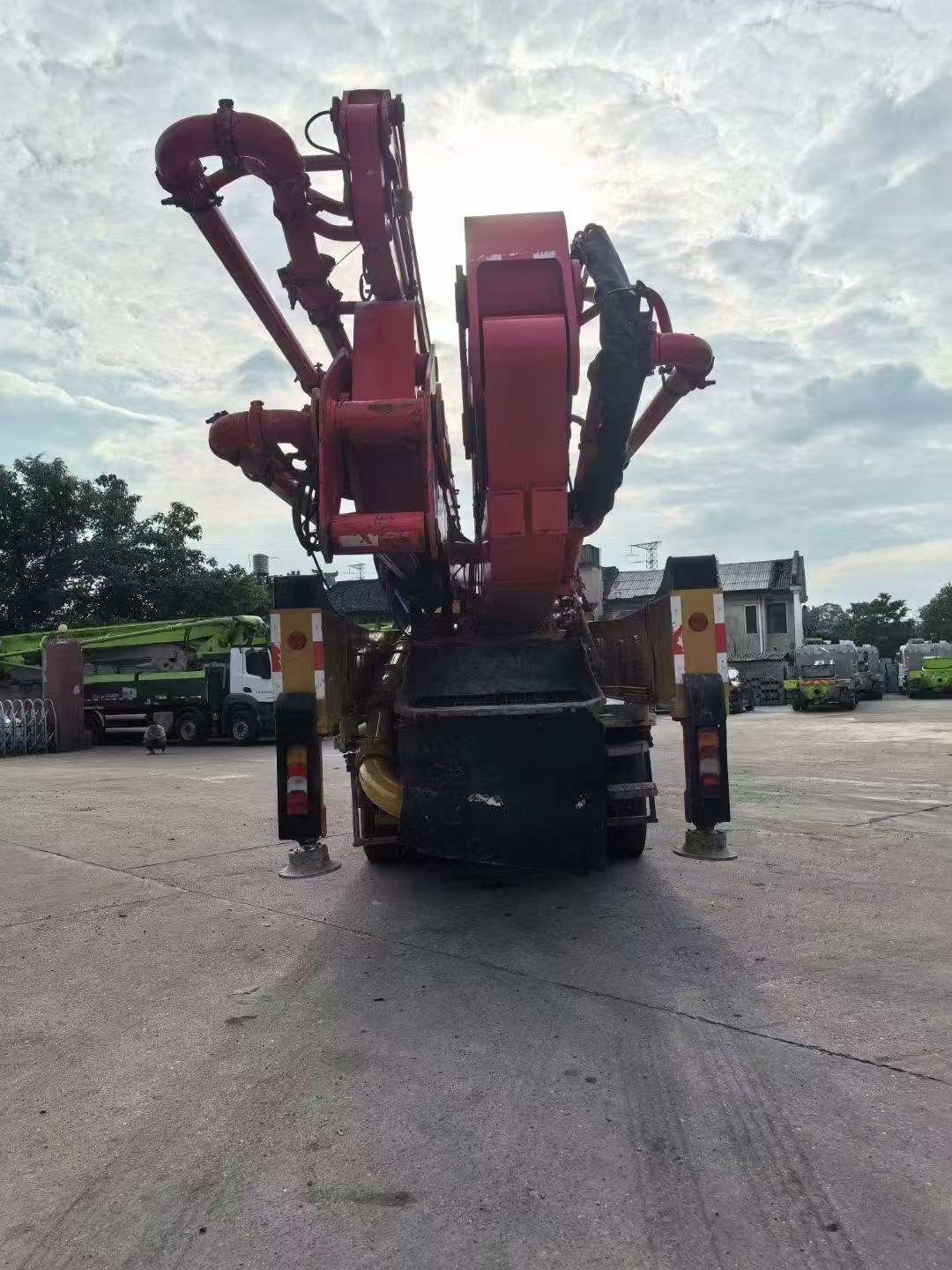 Diesel Concrete Pump Truck From Sany Heavy Industry 2021 62M C10 SYM5442THBEB 620C-10A Mercedes Chassis
